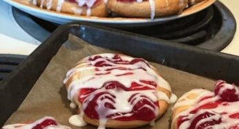 MINI CHERRY CHEESE DANISHES