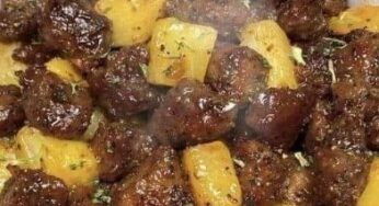 Air Fryer Garlic Butter Steak Bites and Potatoes