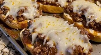 Sloppy Joe Bread Boats