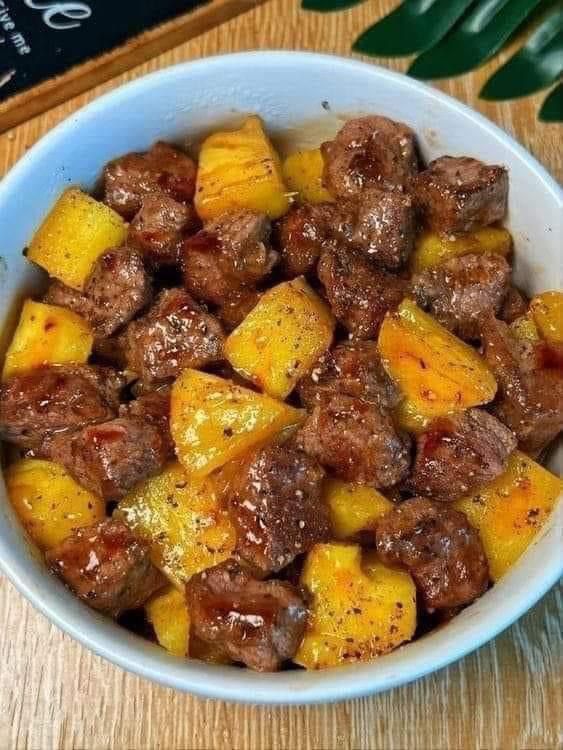 Beef with Pineapple