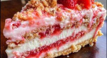 Strawberry Crunch Cake