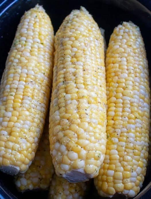 Big Batch Crockpot Corn on the Cob