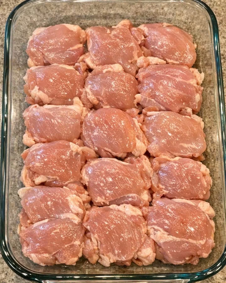 Oven-Baked Juicy Chicken Thighs