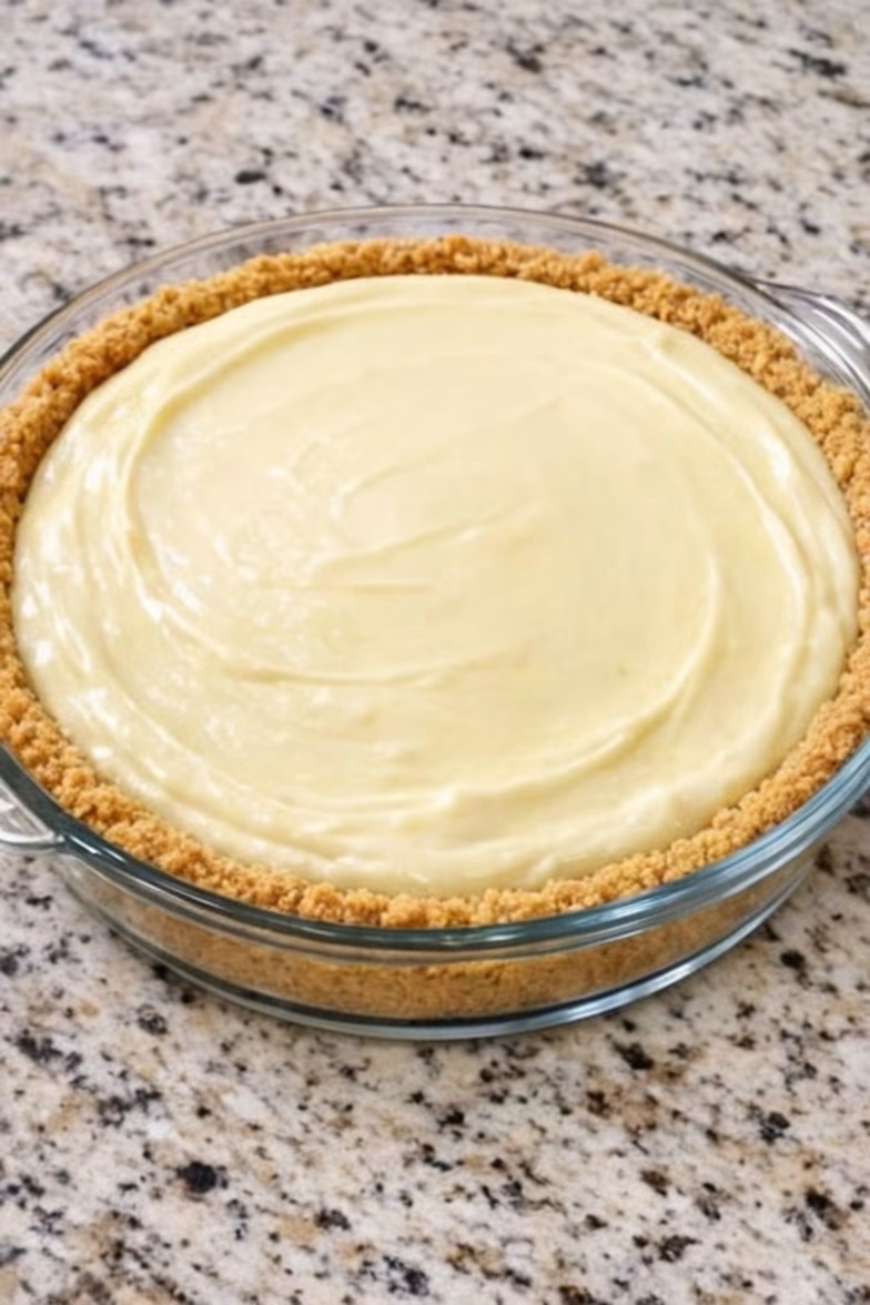 Creamy No-Bake Vanilla Pie